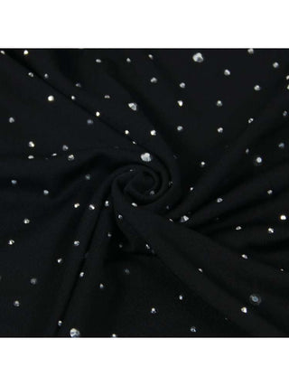 Vestido mini de un solo hombro con cuentas y huecos