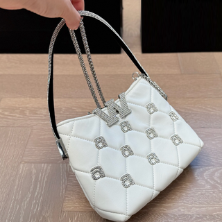 White Casual Daily Letters Chains Bags