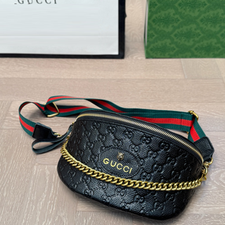 Red Green Casual Daily Letters Chains Bags